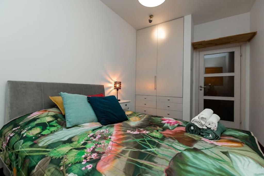 Stunning Apartment. Garage. Security. Mokotow Area Warszawa Exteriör bild